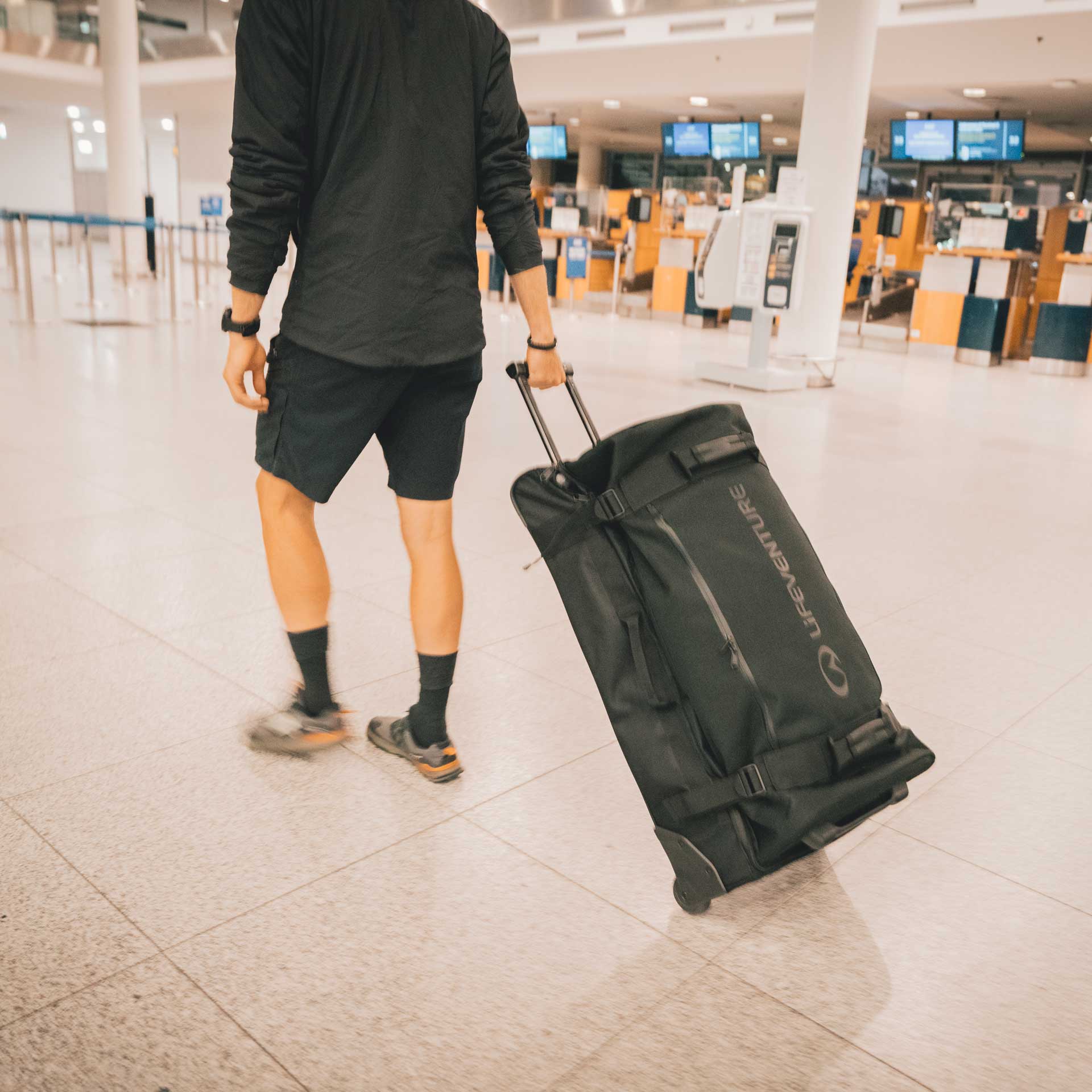 Expedition Clamshell Duffle 110L