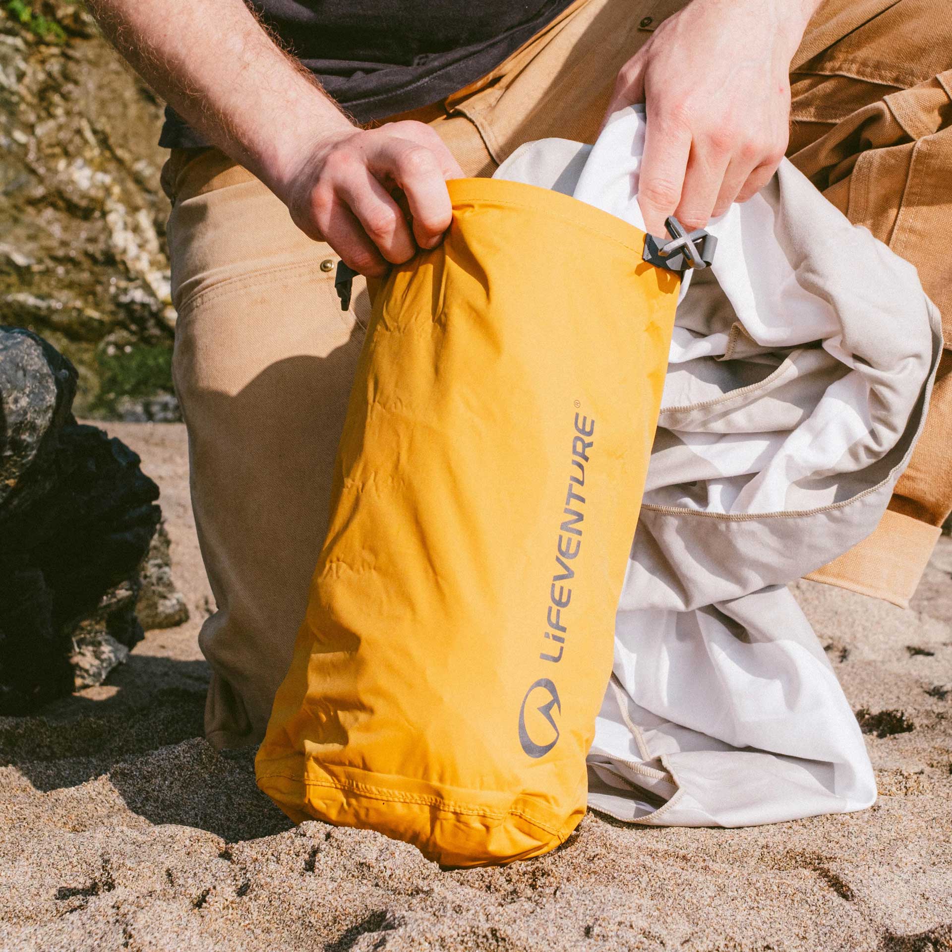 Stormlight Dry Bag - variant[Yellow,2L]